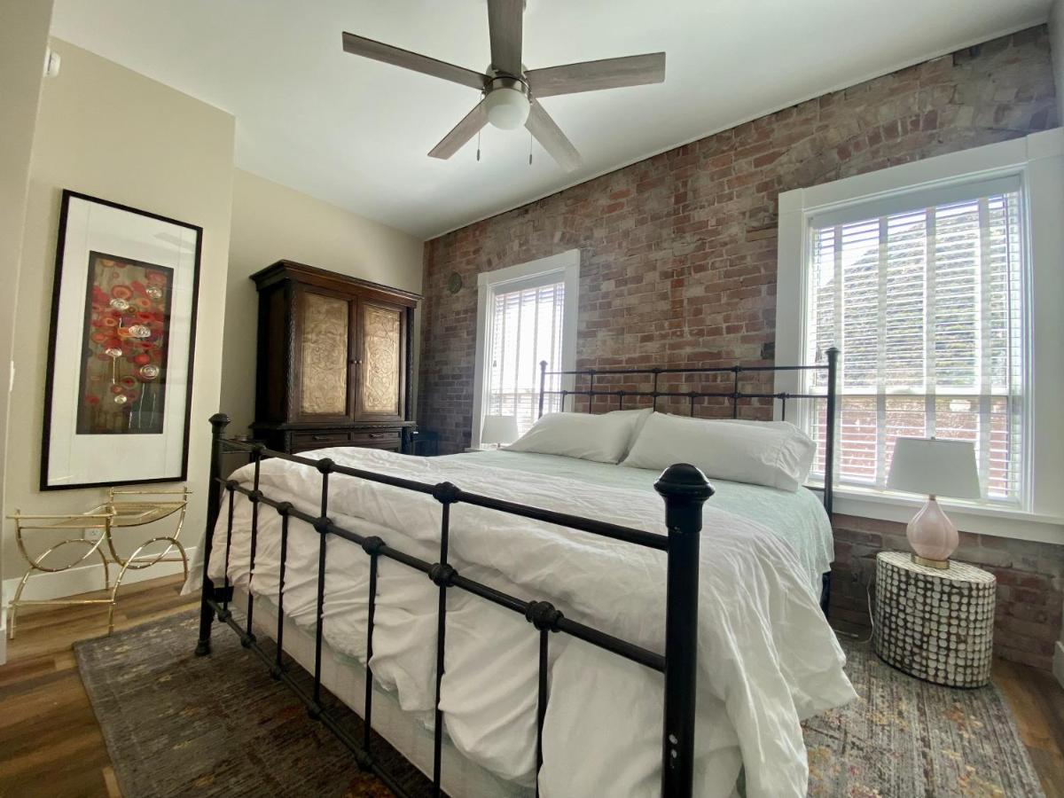Bisbee Brownstone Suites 外观 照片