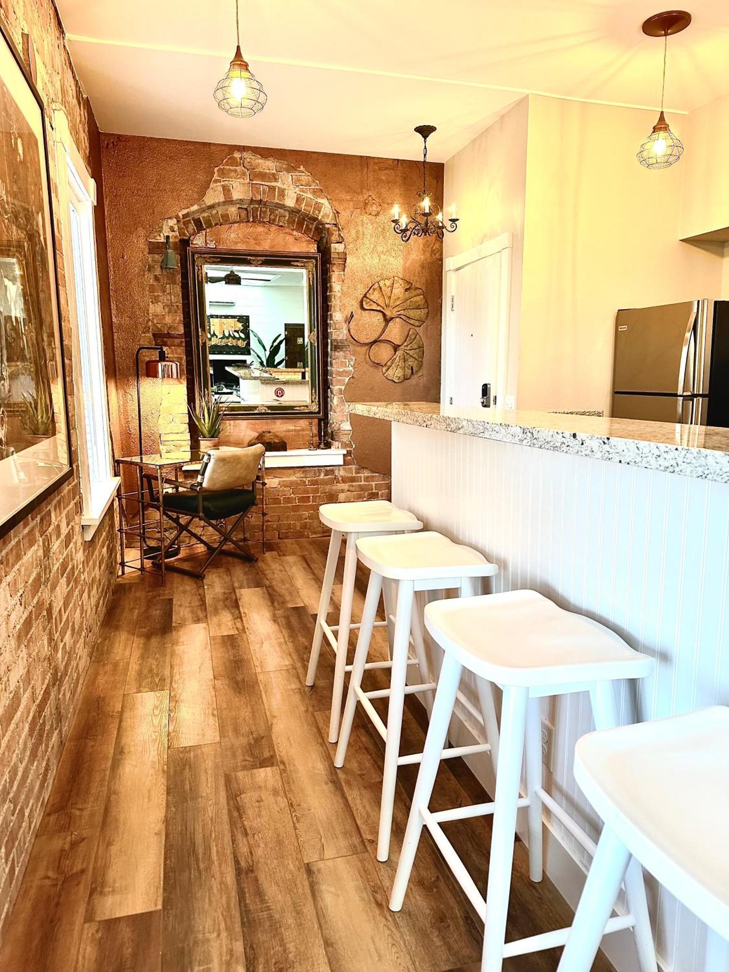 Bisbee Brownstone Suites 外观 照片