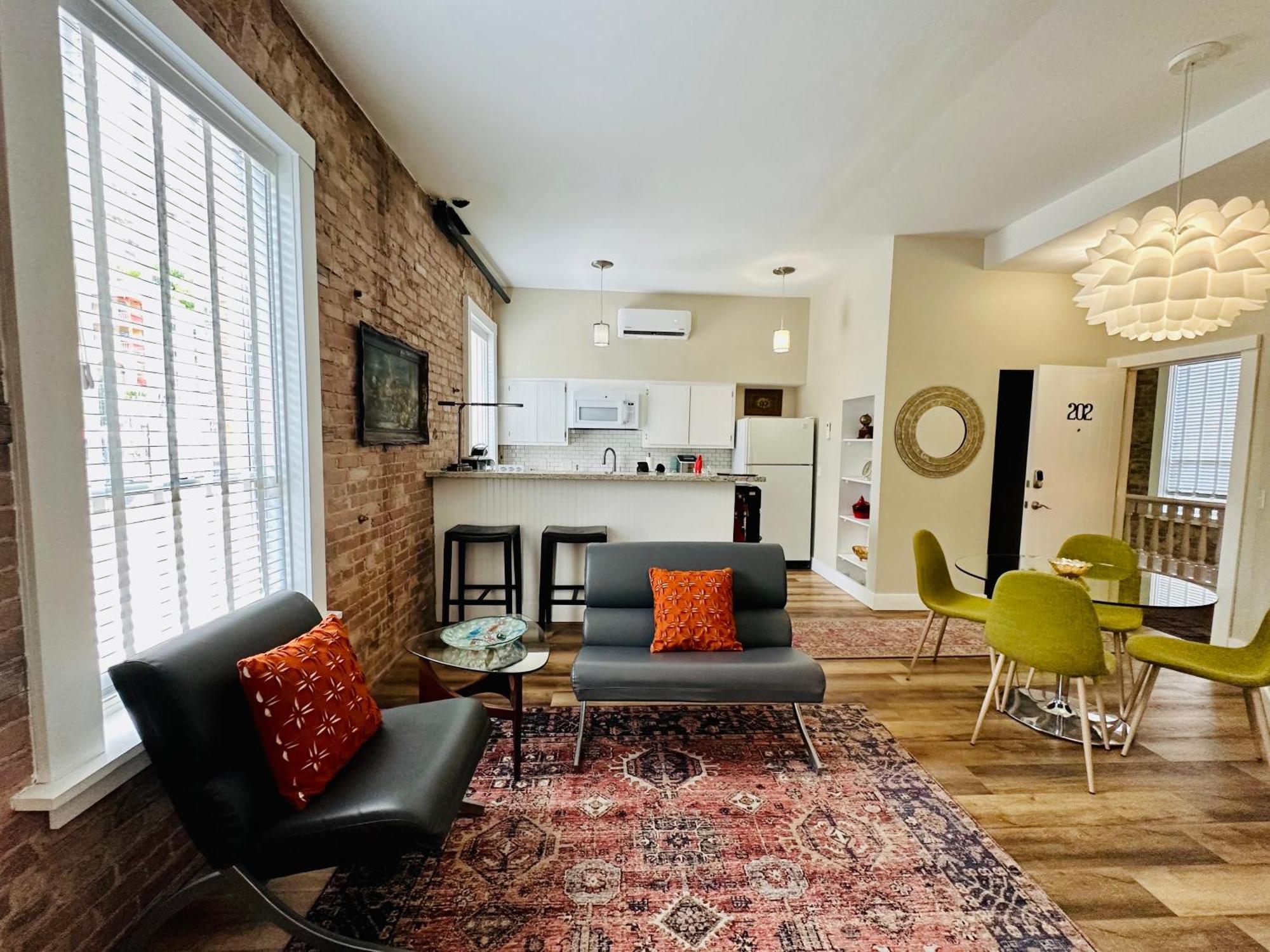 Bisbee Brownstone Suites 外观 照片