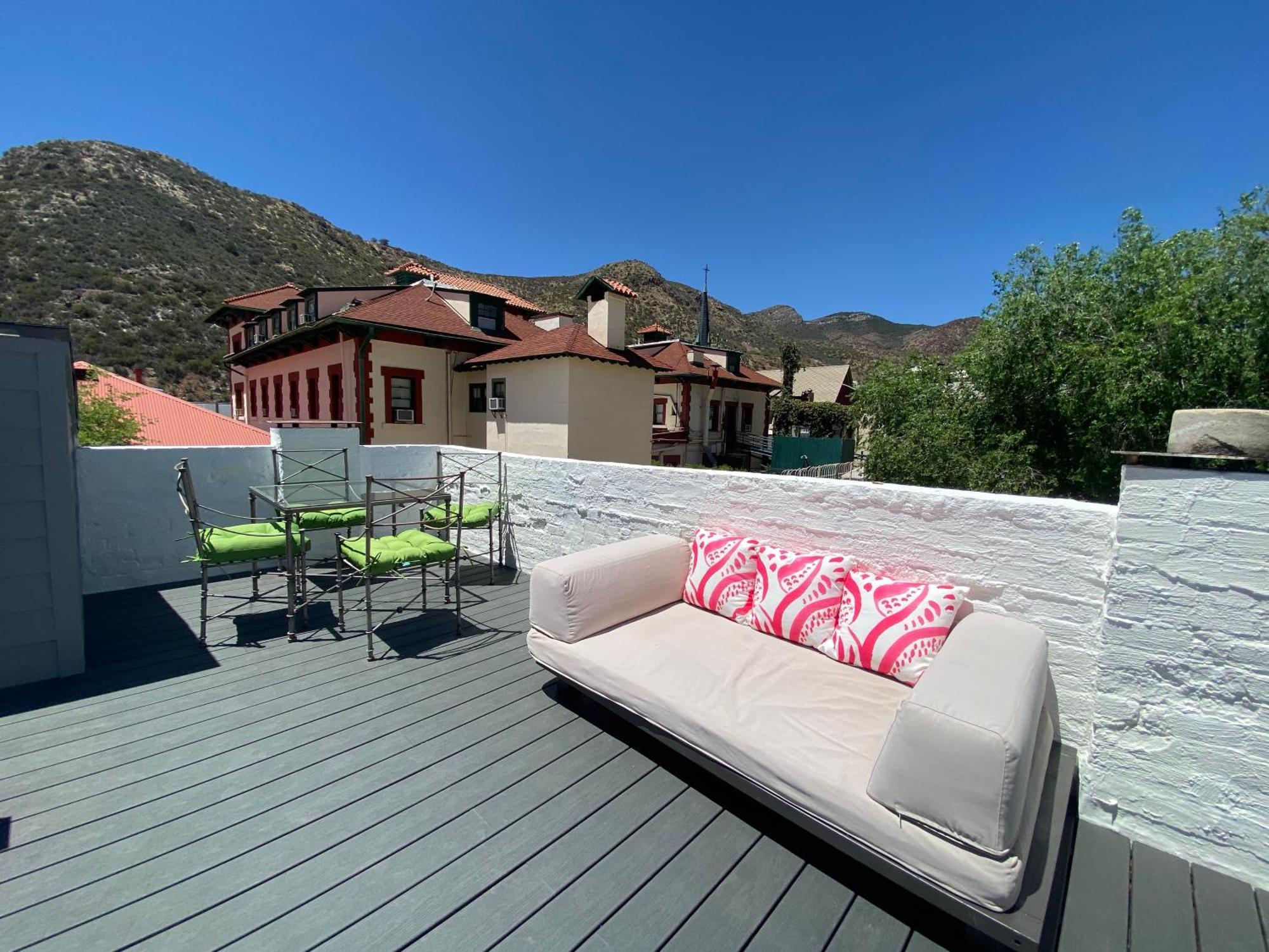 Bisbee Brownstone Suites 外观 照片