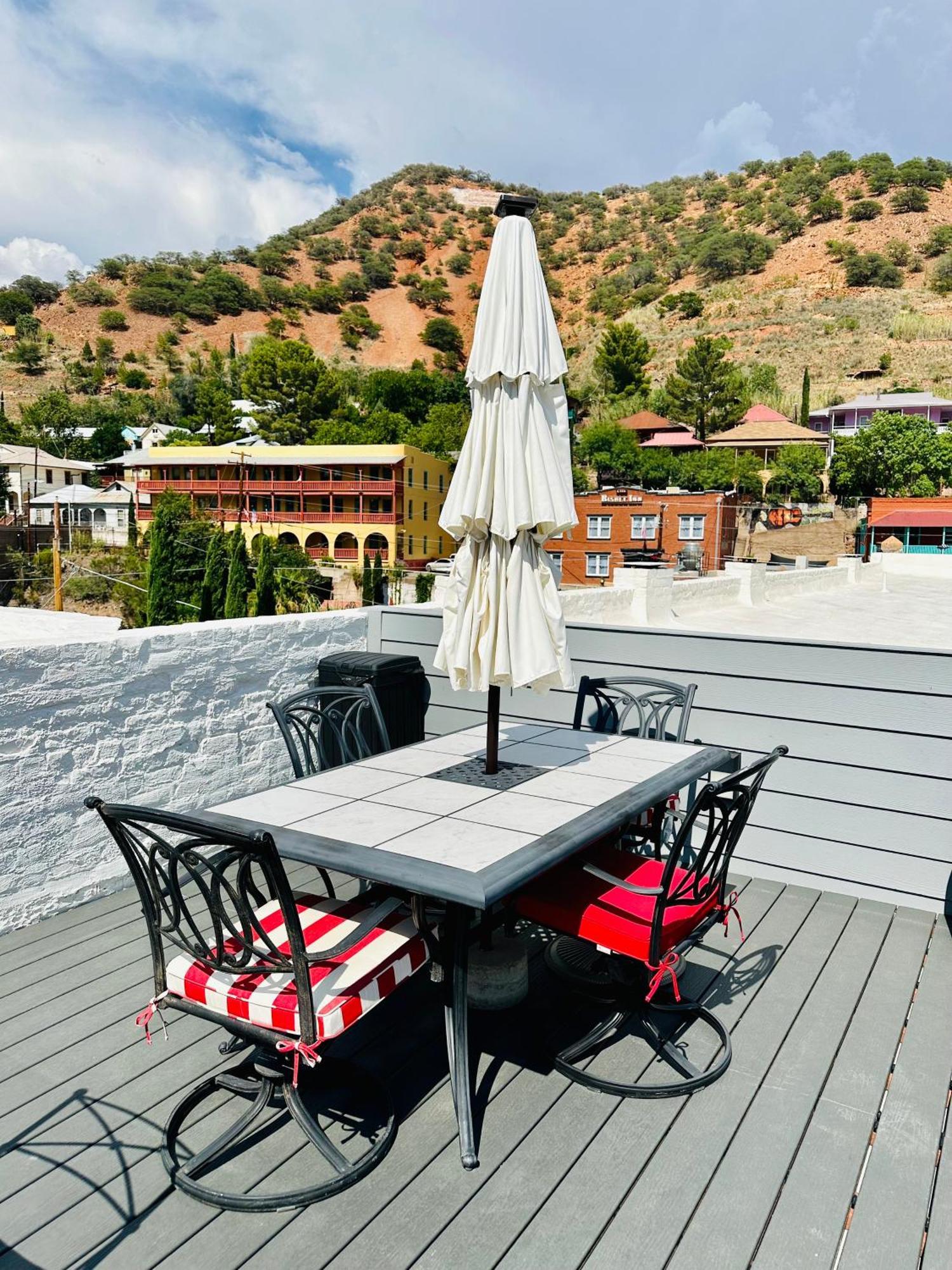 Bisbee Brownstone Suites 外观 照片