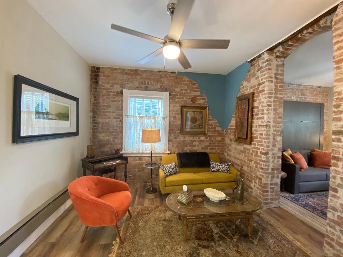 Bisbee Brownstone Suites 外观 照片