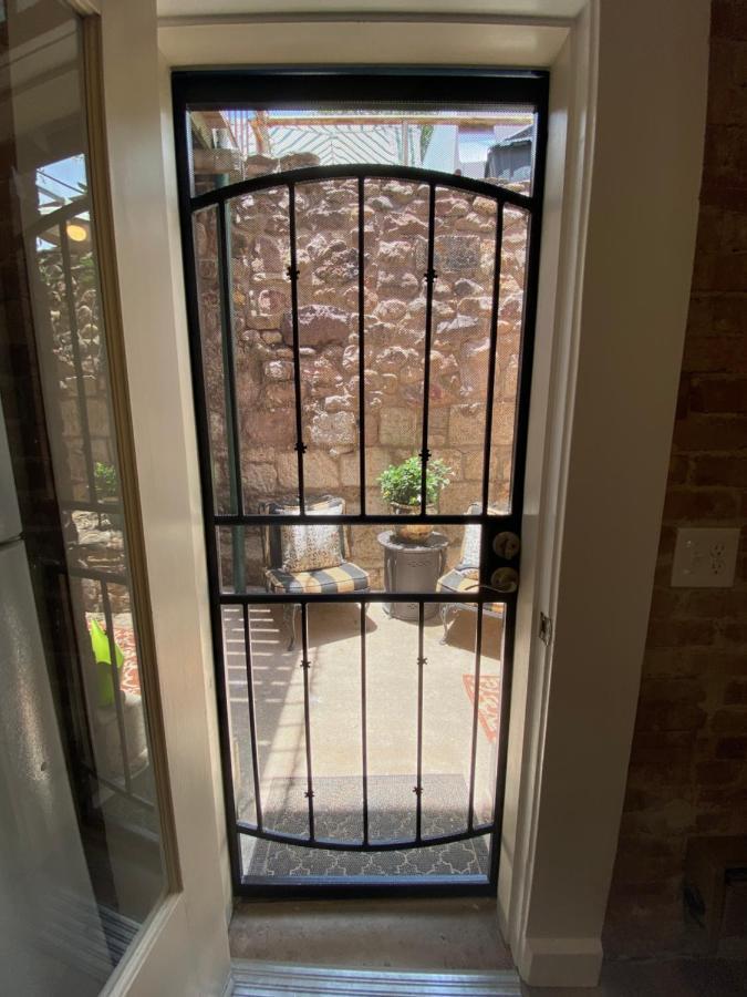 Bisbee Brownstone Suites 外观 照片